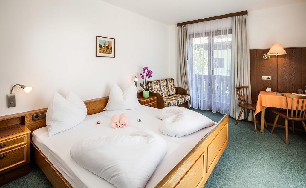 Hotel Linde 克拉博 外观 照片