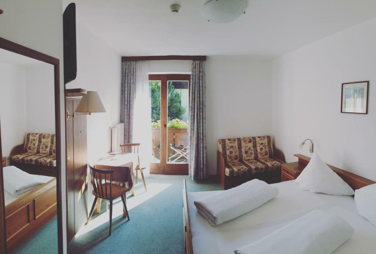 Hotel Linde 克拉博 外观 照片